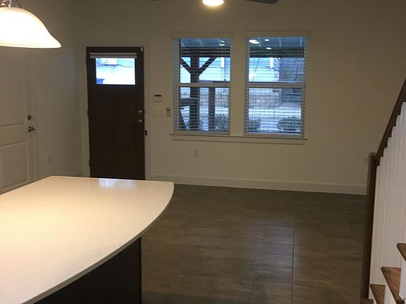 Living/Dining area