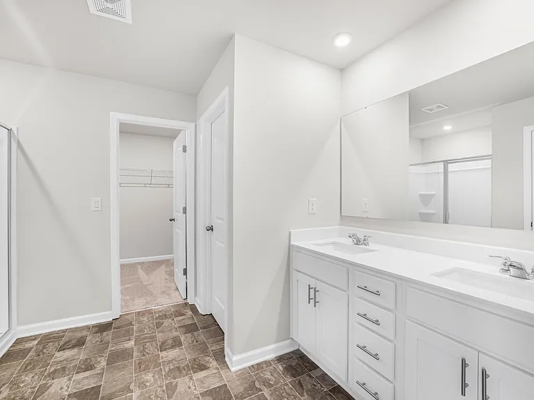 2201 Lavender Meadows Ct — Photo 16