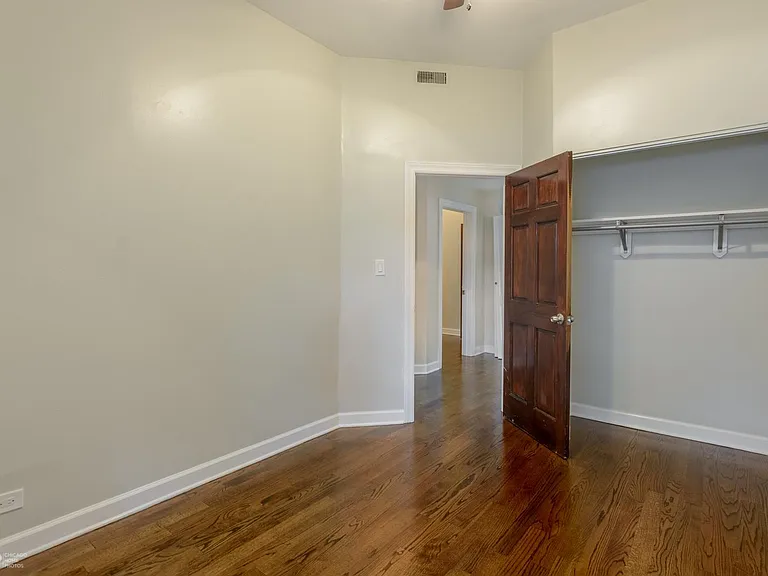 4540 N Sheridan Rd #1 — Photo 7