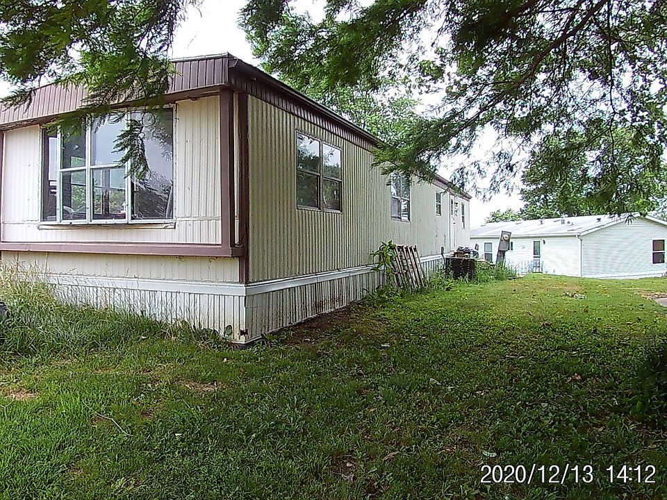 1st image of 11 Cypress Ct #11