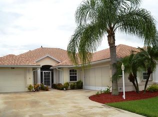 7114 S Lake Dr, Englewood, FL 34224
