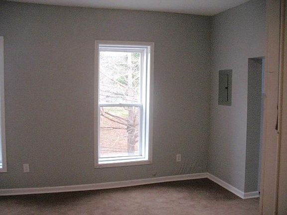 2nd image of 1115 Felix St APT 4