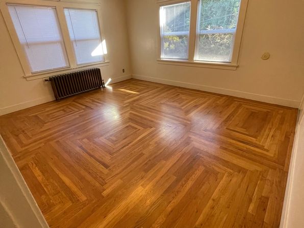 1105 Del Norte St #1
