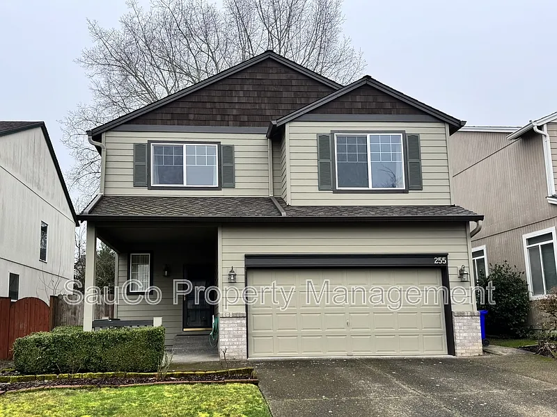 3 bed, 2.5 bath, 1940 sqft, $2,795 — Photo 2