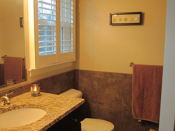 Master Bath w/ tiled shower