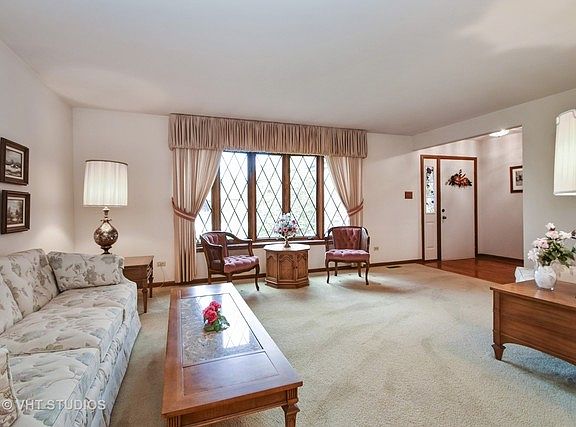 2nd image of 11731 Pineview Dr