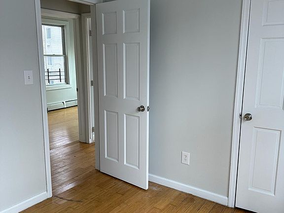 5th image of 210 Beach 32 St #2