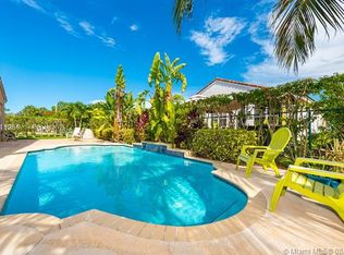 16148 SW 10th St, Pembroke Pines, FL 33027