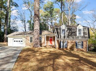 5325 Fieldstone Dr, Raleigh, NC 27609