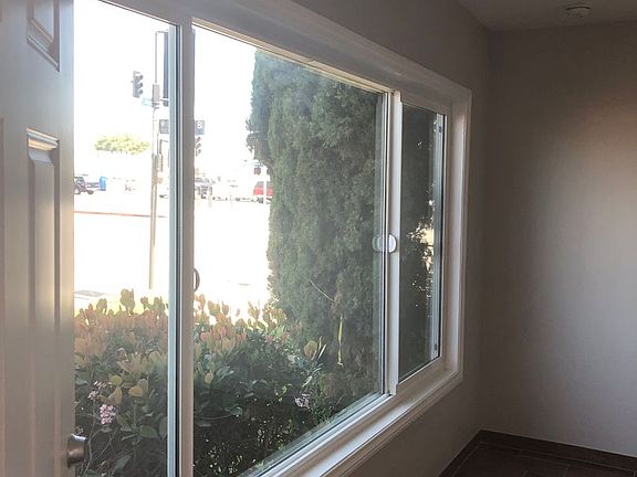 4th image of 947 N Wilmington Blvd #1