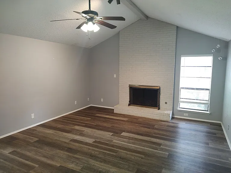 11506 Murcia Dr — Photo 8