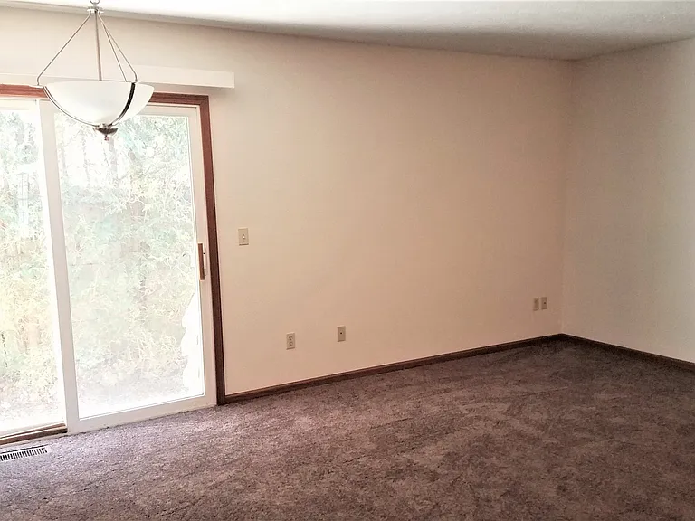 3919-3943 Long Dr — Photo 4