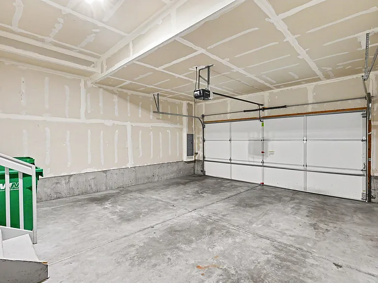 6812 Dewey Dr — Photo 30