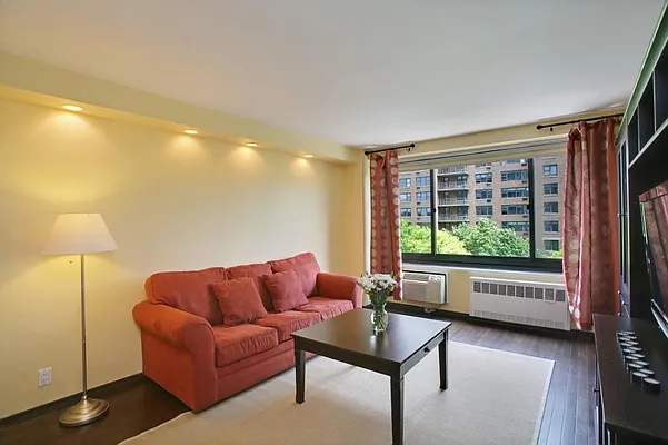 Sold by Corcoran | media 6
