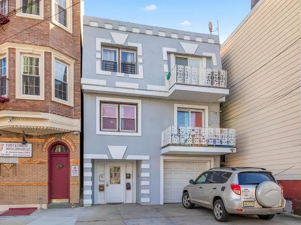 3552 Kennedy Blvd, Jersey City, NJ 07307