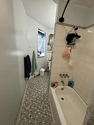 Rented by Safdie Realty Group