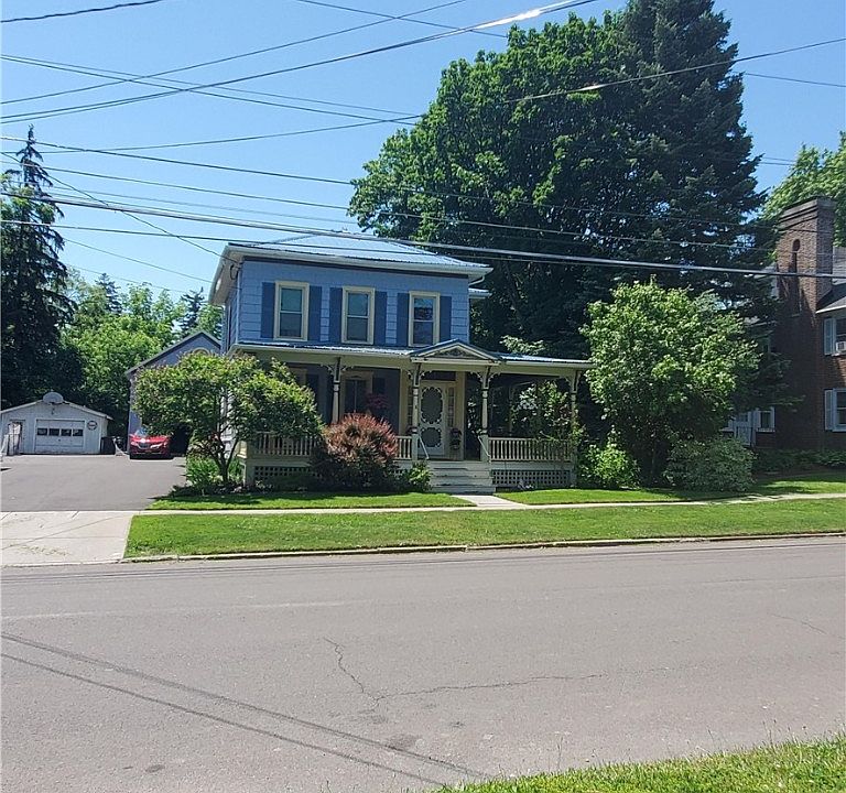 8 Elizabeth St, Auburn, NY 13021 Zillow