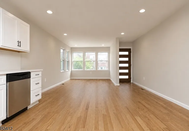 29 Frederick St #1 — Photo 7