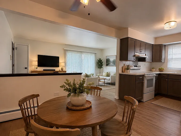 7920 S 82nd Ave #2N — Photo 3