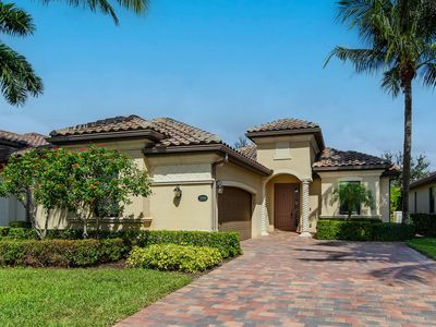 2990 Aviamar Cir, Naples, FL, 34114