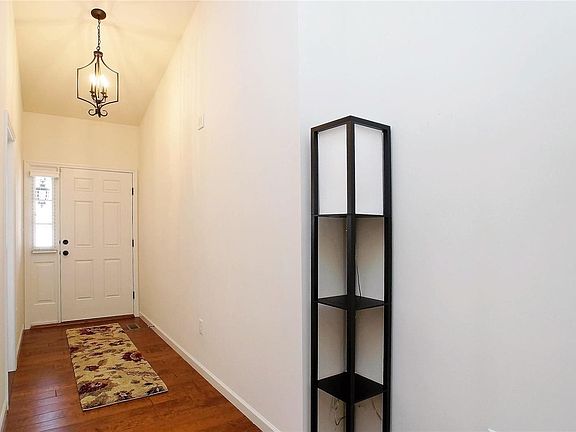 3rd image of 16162 Amber Vista Dr