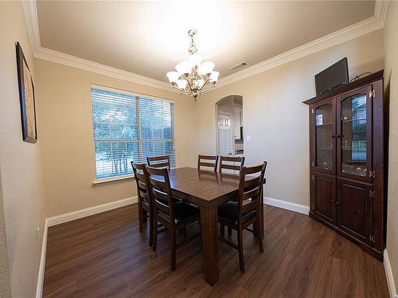 5th image of 1220 Stonehedge Pl