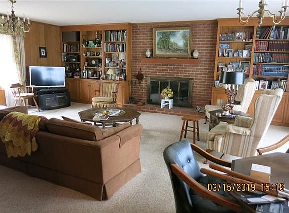 5th image of 1414 Brentwood Dr