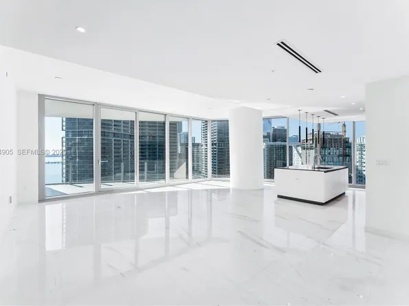300 Biscayne Boulevard Way #3507, Miami, FL 33131