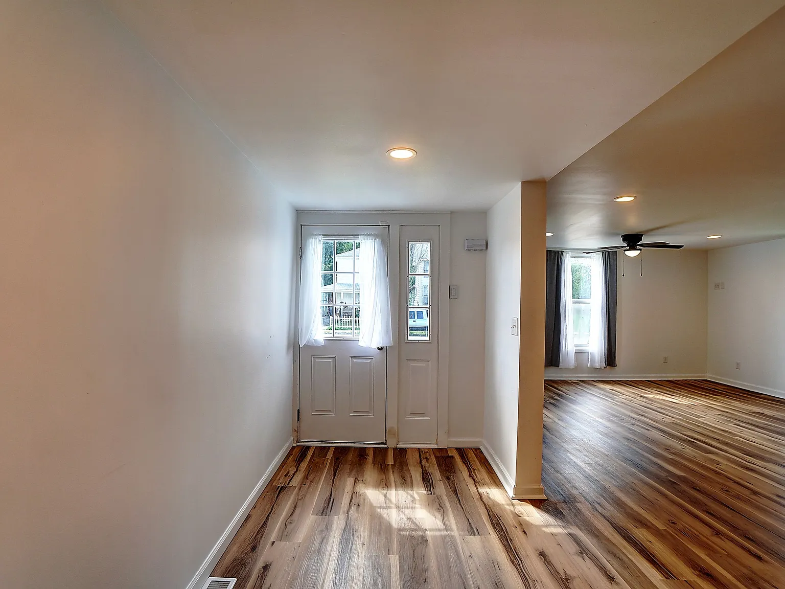 3 bed, 1.0 bath, 1700 sqft, $1,950 — Photo 4