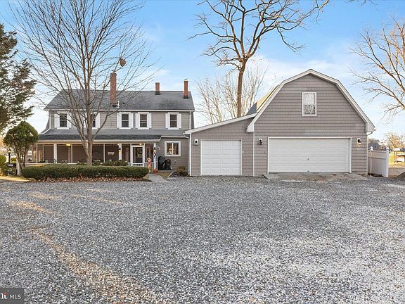 2nd image of 60 Dogwood Dr