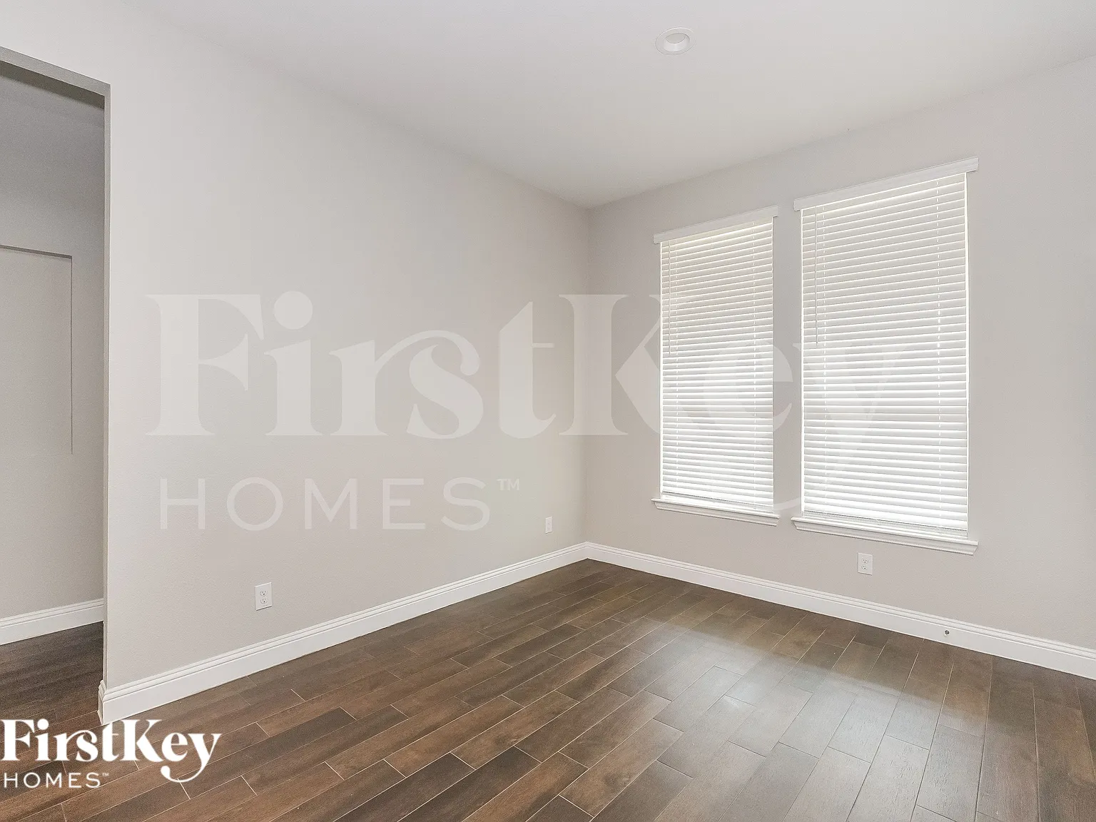 4 bed, 3.0 bath, 2639 sqft, $3,545 — Photo 4
