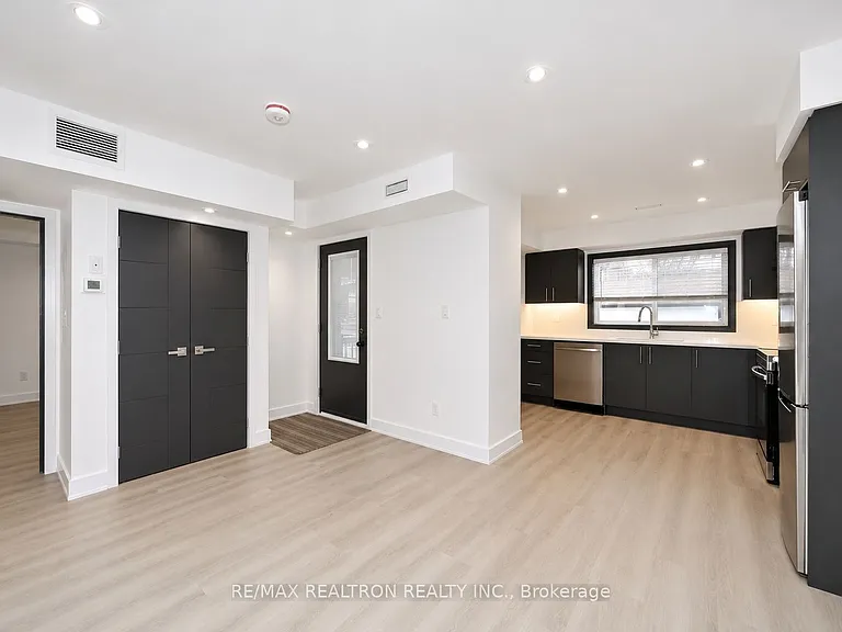 230 Boon Ave #4 — Photo 6