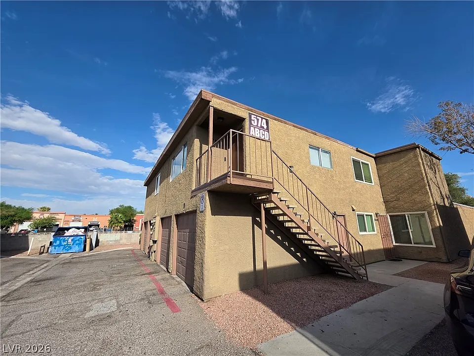574 Roxella Ln #C