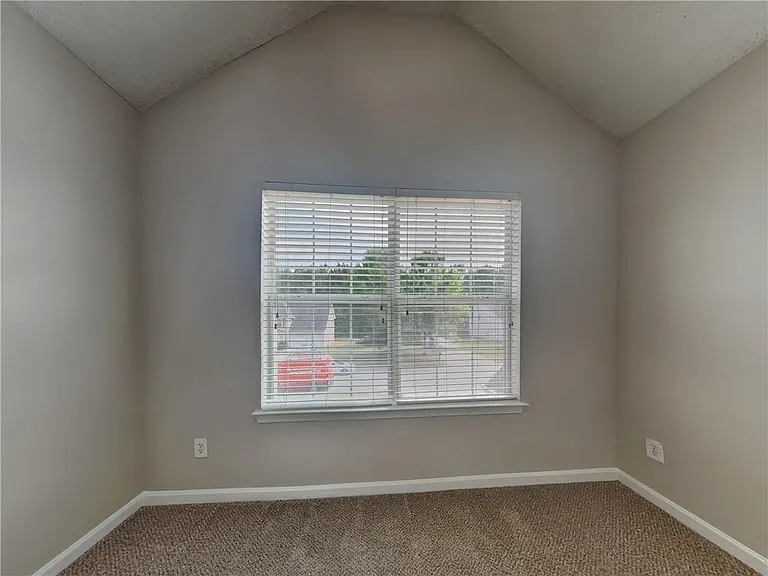 205 Oak Terrace Dr — Photo 13