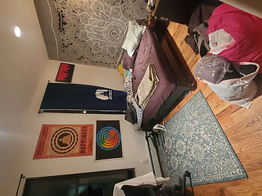 Rented by Delmark Realty LLC | media 12