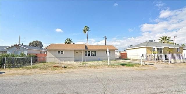 1st image of 1076 Myrtle Dr