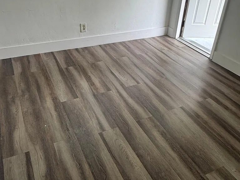 5521 SW 34th St #2 — Photo 5