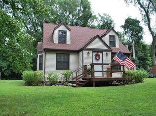 2718 S Locust Rd, South Bend, IN 46614