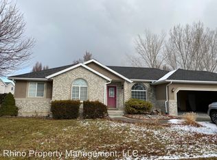 679 E Country Breeze Cir, Draper, UT 84020