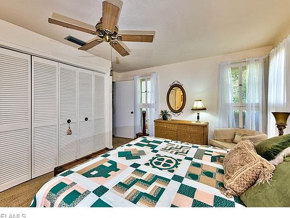 4th image of 4711 Lakewood Blvd