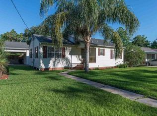 1903 Franklin Ave, Nederland, TX 77627