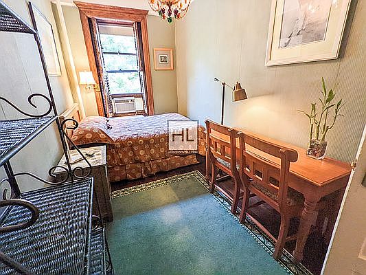3rd image of 632 W End Ave #4