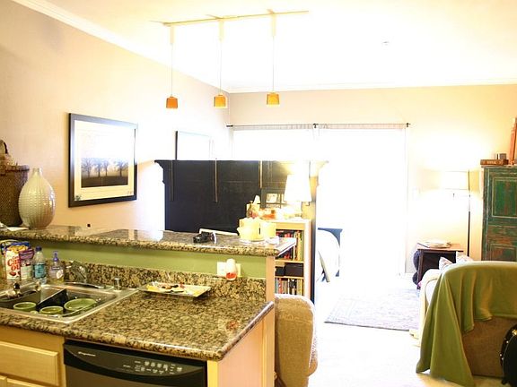 Studio Unit