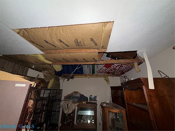 4th image of 25 Langford Ln