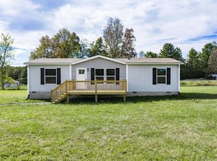 288 Bob Austin Rd, Crossville, TN 38571