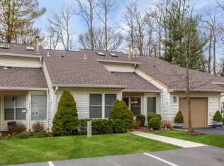 154 Sunnymede St, Englishtown, NJ 07726