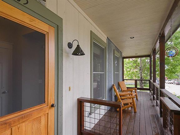 5th image of 105 Horseshoe Drive