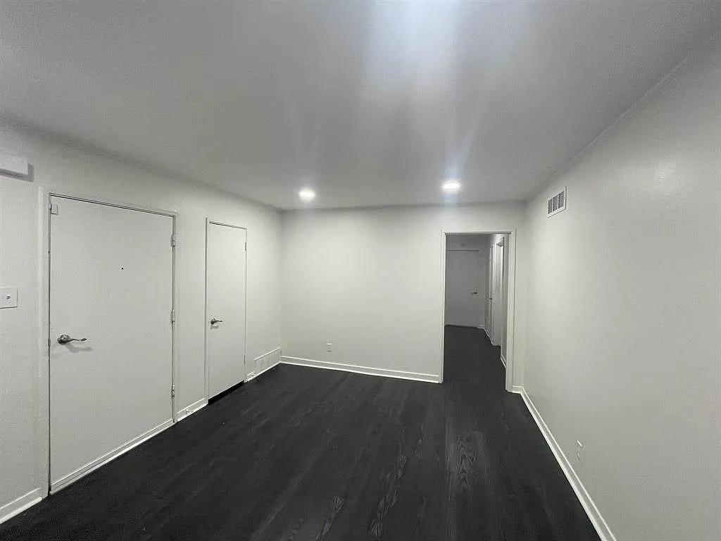 4 bed, 1530 sqft, $1,995 — Photo 4