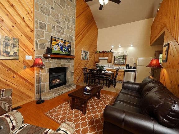 2nd image of 529 Reba Ln