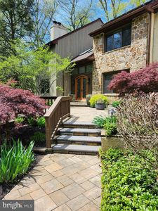 1061 Squire Cheyney Dr, West Chester, PA, 19382